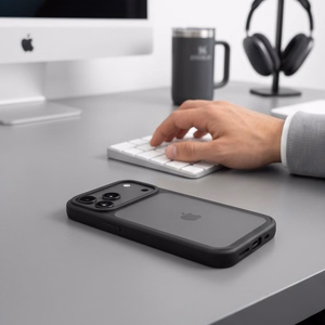 Tech-Protect Magmat CC dėklas, skirtas iPhone 18 Pro / 17 Pro, matinis juodas