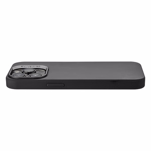 Cellularline Sensation Plus dėklas, skirtas iPhone 15 Pro Max, su antimikrobine „Microban“ danga, juodas