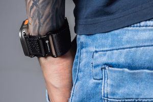 Ремешок для Apple Watch Forcell F-Design FA05 нейлон-липучка 42 / 44 / 45 / 49 мм чёрный