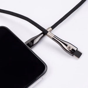 "Forever Sleek" kabelis USB-C - USB-C 1,0 m 60W juodas
