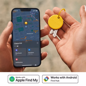 Chipolo POP Bluetooth daiktų ieškiklių rinkinys su keičiamomis baterijomis, skirtas iOS ir Android, 4 vnt. (raudonas, mėlynas, geltonas ir žalias)