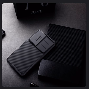 Nillkin CamShield Pro dėklas telefonui Samsung Galaxy S25 su kameros dangteliu - Juodas
