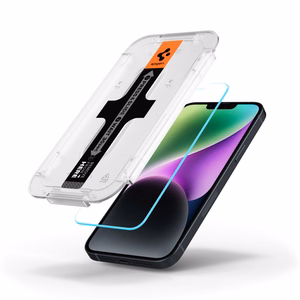 Spigen Glas.tR EZ Fit grūdintas stiklas iPhone 13 / 13 Pro / 14 / 16e