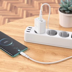 Įkroviklis Borofone BN9 35W 2xUSB-C + USB-C to USB-C cable 1.0m baltas