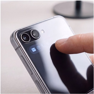 „Tech-Protect“ apsaugų rinkinys, skirtas „Samsung Galaxy Z Flip 7 / 8“: „Glass Fit+“ grūdintas stiklas, 2 vnt., ir „Hydro Flex+“ hidrogelio plėvelė, 2 vnt.