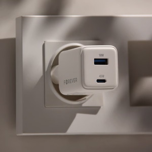"Forever TC-08-45AC GaN PD QC įkroviklis 1x USB-C 1x USB 45W baltas