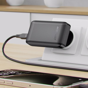 Acefast A100 65W GaN 2 USB-C + USB-A itin plonas įkroviklis - juodas