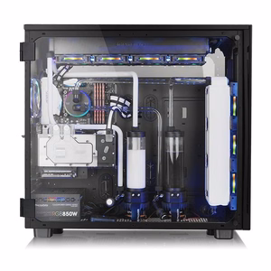 Thermaltake View 91 TG RGB „Ultra Tower“ Juoda