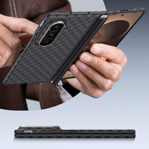 Benks Magnetic Armor Grid Air Grand Combo dėklas (C.K.FL.SA.BK.0051), skirtas Samsung Galaxy Z Fold 8 Ultra, juodas