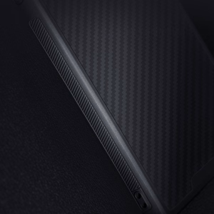 Nillkin Synthetic Fiber S dėklas iPhone 14 Plus su kameros dangteliu, juodas