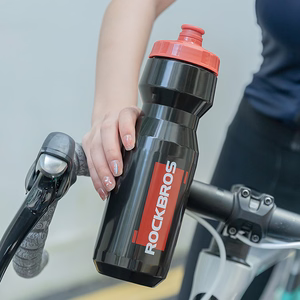 Rockbros 750 ml dviračio gertuvė - skaidri juoda su raudonu antgaliu