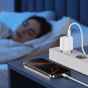 Tech-Protect NCA20 PD 20W QC3.0 USB-A / USB-C sieninis įkroviklis + USB-C / Lightning kabelis 100cm - baltas