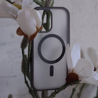 Liavec minkštas dėklas skirtas Iphone 17 pilkas