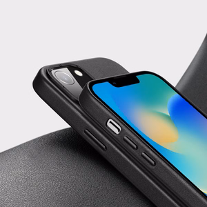 Dux Ducis Grit odinis dėklas iPhone 14 Plus Elegantiškas dirbtinės odos dėklas (MagSafe suderinamas) Juodas