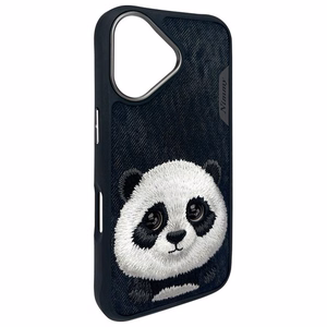 Nimmy Big Eyed Pet 2.0 Panda Dėklas telefonui iPhone 16 - juodas
