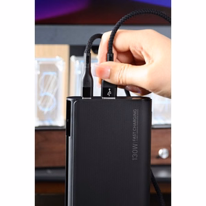 VEGER išorinė baterija 25000 mAh su įmontuotais kabeliais Type C / Lightning PD 130W TCE130 (W2503) juoda