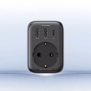Įkroviklis Ugreen CD314 juodas 30W (1xPD / 2xQC3.0 / 1xAC)