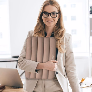 Tech-Protett pūkuotas nešiojamojo kompiuterio krepšys 15–16 – rudas