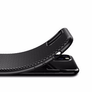 Crong Prestige Carbon dėklas, skirtas iPhone 11 Pro Max, juodas
