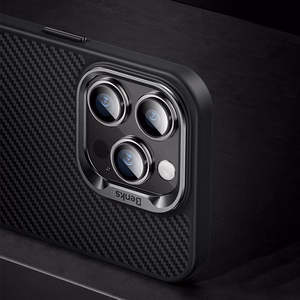 Benks Magnetinis Hybrid Armor Pro Kevlar dėklas telefonui iPhone 15 Plus su metaliniu rėmu 600D (m) - juodas