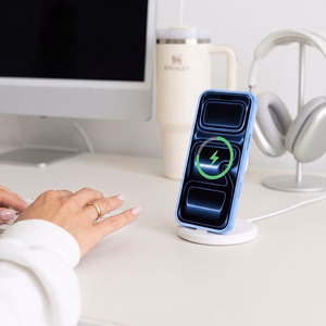 Tech-Protect MagPeak MagSafe CC dėklas, skirtas iPhone 18 Pro Max / 17 Pro Max, matinis šviesiai mėlynas