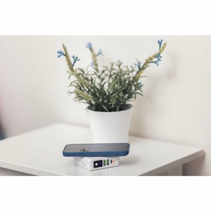 FORCELL F-ENERGY daugiafunkcis įkroviklis 15W 4in1 su USB/USB-C jungtimi, išorine baterija 8000mAh ir belaidžiu įkrovimu