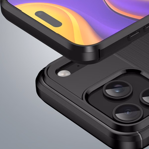 Carbon dėklas telefonui iPhone 17 Pro - juodas