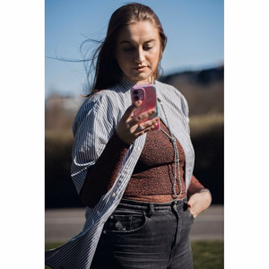 FORCELL F-PROTECT Mirage, karinio lygio dėklas su MagSafe, suderinamas su IPHONE 15 rožinis marmuras