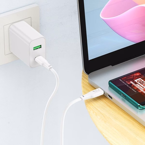 Kabelis USB C į USB C Hoco 3A 100W 1 m X93 baltas