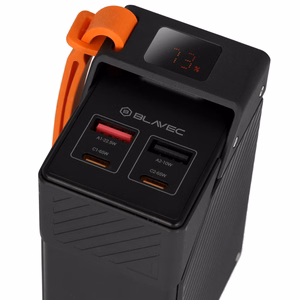 Blavec BJ-50 Tytan išorinė baterija, 30 000 mAh, 65 W, 2× USB-C + 2× USB-A (PBBJ50B), juoda