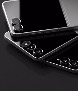 Ringke Camera Frame Protector 2-Pack for Samsung Galaxy Z Flip 8 - Black