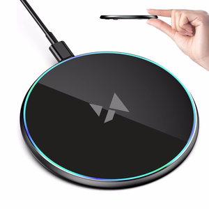 Wozinsky WLI-01Y 15W Qi indukcinis įkroviklis su USB-C kabeliu - juodas