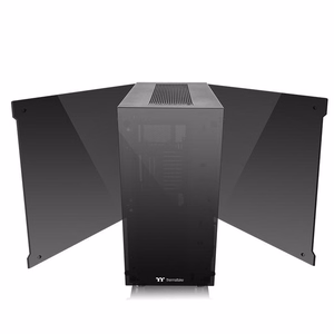 Thermaltake View 91 TG RGB „Ultra Tower“ Juoda