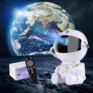 LED 3D galaktikų ir žvaigždžių projektorius Reach Mini Astronaut, baltas