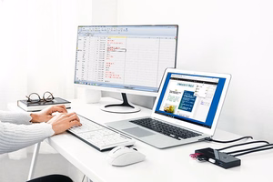 Ugreen šakotuvas HUB 4x USB 3.2 Gen 1 USB skirstytuvas dviem kompiuteriams juodas (US216 30768)