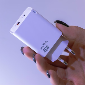 "Maxlife MXTC-09-45AC GaN PD QC įkroviklis 1x USB-C 1x USB 45W baltas