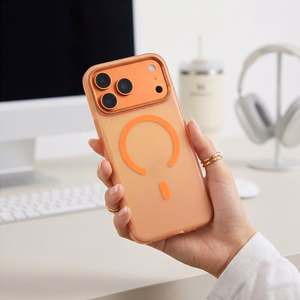 Tech-Protect MagZero MagSafe dėklas, skirtas iPhone 17 Pro Max / 18 Pro Max – matinis oranžinis