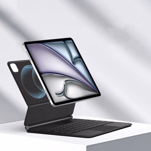 Tech-Protect Smartcase Magnetinis su klaviatūra iPad Pro 12.9” 2020 / 2021 / 2022 / iPad Air 13” 2024 / 2025 - Juodas