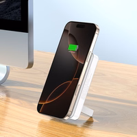 Wozinsky WLWP-10KA0Y3WS 22.5W PD Qi2 10000mAh su stovu Išorinė baterija (f) - balta