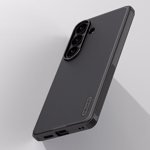 Nillkin Super Frosted Shield Pro Magnetic Dėklas suderinamas su MagSafe for Samsung Galaxy S26+ - juodas