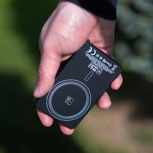 Blavec išorinė baterija 10000mAh BJ-03 Slim 13,5mm - Type C - 22,5W magnetinė Magsafe 3 in 1 (PBBJ03-MC10B) juoda aliuminis