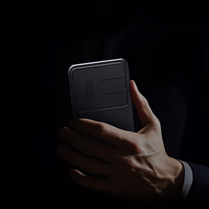 Nillkin CamShield Pro dėklas telefonui Samsung Galaxy S25 su kameros dangteliu - Juodas