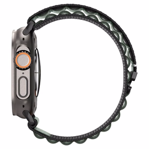 SPIGEN WBF1 dirželis APPLE WATCH 6 / 7 / 8 / 9 / 10 / SE / ULTRA 1 / 2 (44 / 45 / 46 / 49 MM) juodas/žalias