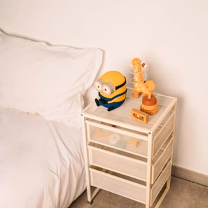 Minions Bobo minkštas silikoninis LED naktinis šviestuvas vaikams, 15 cm