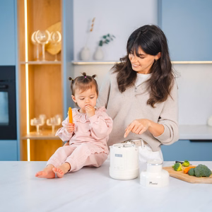Многофункциональный кухонный комбайн Momini KiddoChef 10 в 1 для детского питания