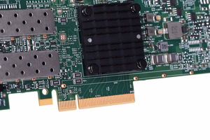 Broadcom BCM957412A4120AC – vidinė 10 Gb/s tinklo plokštė