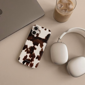 Tech-Protect Lamano MagSafe dėklas iPhone 17 – rudas ir baltas