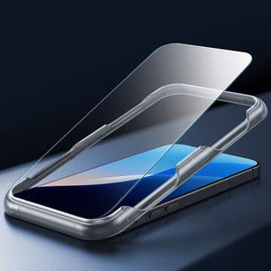 ESR Classic Pro Rinkinys Halolock Magnetinis dėklas iPhone 16 - Skaidrus