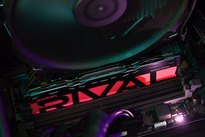 DDR4 16GB 3200MHz UDIMM goodram RIVAL švytinti raudona