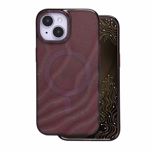 „Tecto Shield Desert Mag“ dėklas, skirtas iPhone 15 6,1", raudonmedžio spalvos